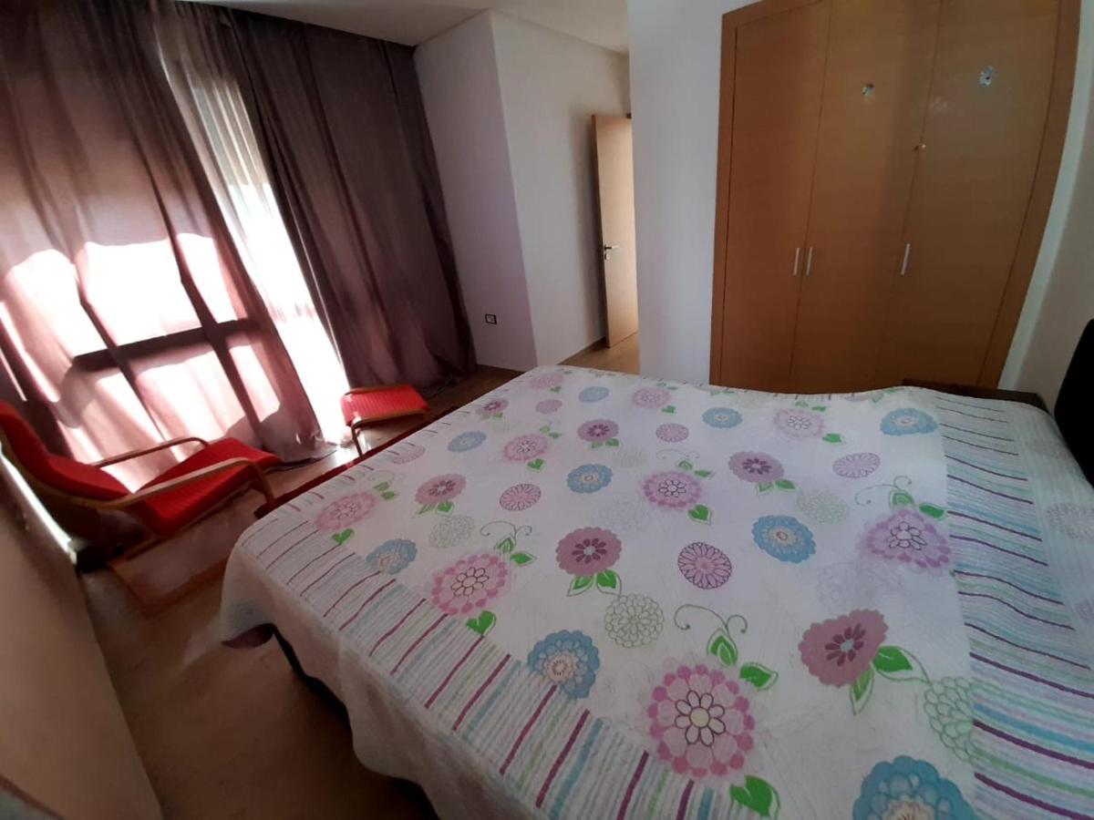 Vus Sur Mer Et Piscine Salé Kültér fotó